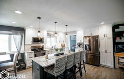 207 S Colby Street, Algona, IA 50511