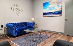 1901 E Bennett Street, Springfield, MO 65804