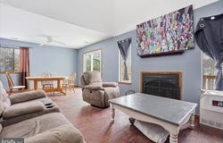 3301 WINDERMERE DRIVE, BUSHKILL, PA 18324