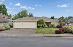 930 PLAYER Dr, Keizer, OR 97303