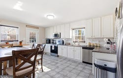 29 OBERLIN Road, PENNSVILLE, NJ 08070