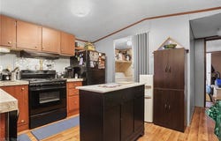 28 E Buddy Street, New Franklin, OH 44203