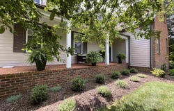 102 SMITHLEIGH CR, STAUNTON, VA 24401