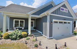 4017 Williams Crossing Way, Jeffersonville, IN 47130