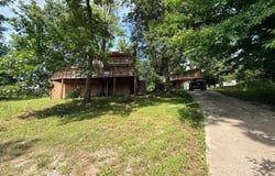 731 Pleasant Grove Rd, Winfield, TN 37892