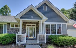 105 Spring Path, Hendersonville, NC 28739