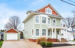 414 E College Street, Granville, OH 43023