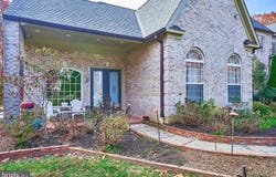 12815 BRADDOCK RD, CLIFTON, VA 20124