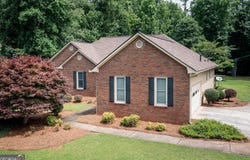 280 Ridgemont Drive, Fayetteville, GA 30215