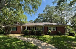 1223 W Elm St, El Dorado, AR 71730-5311