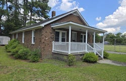 200 Martin Street, Williamston, NC 27892