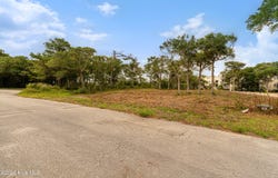 112 Sandpiper Lane, Indian Beach, NC 28512
