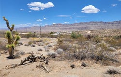 720 E Vulcan Drive, Meadview, AZ 86444