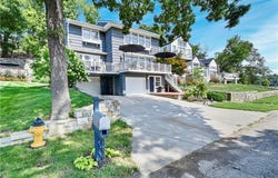 444 Lakeshore West Street, Lake Quivira, KS 66217