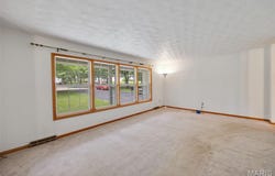 10399 Bust Drive, Potosi, MO 63664