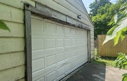 24 Hendricks Place, Indianapolis, IN 46201-3130