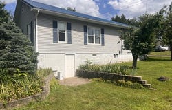 315 E North Street, St Clair, MO 63077