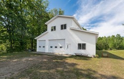 361 4th Street, Plainwell, MI 49080