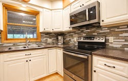 312 Cambridge Avenue, Ipswich, SD 57451