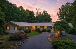 603 Hemlock Hills Dr, Franklin, NC 28734