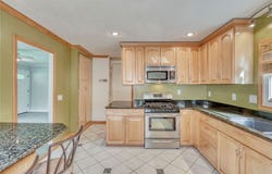 160 Iroquois Street, Webster, NY 14580
