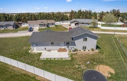 1300 Vernon Lane, Duncan, NE 68634