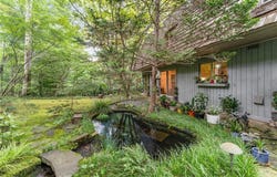 565 Knob View Drive, Winston-Salem, NC 27104