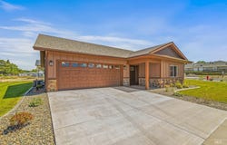 332 Park Dr, Lewiston, ID 83501