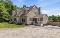 43 Old Sumner Road, Buckfield, ME 04220
