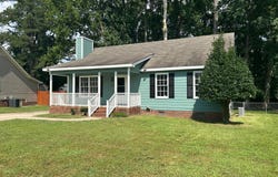 2012 Ranch Mill Circle, Raleigh, NC 27610