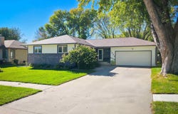 1805 N 17th St, Norfolk, NE 68701-2107