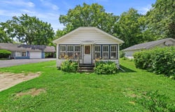 7950 Greendale Ave, Burlington, WI 53105