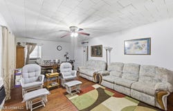 608 E Railroad Avenue, Gloster, MS 39638