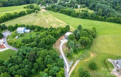 22 Lara Drive, Mills River, NC 28759