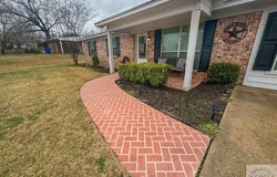 708 W Frazior Street, Linden, TX 75563