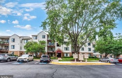 8374 BUTTRESS LANE, MANASSAS, VA 20110