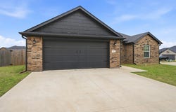 122 North Meadows, Pottsboro, TX 75076