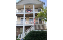 2208 Evans Street, Morehead City, NC 28557