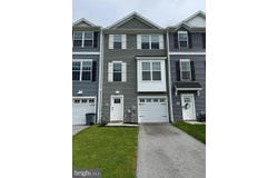 206 OVERLOOK DRIVE, HANOVER, PA 17331