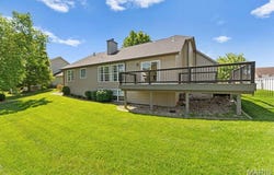 724 E Wesley Drive, O'Fallon, IL 62269