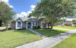 1714 John Alan St, Gonzales, LA 70737
