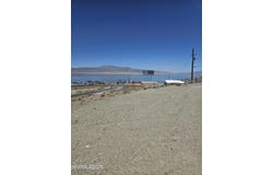 208 W Cottonwood Drive, Walker Lake, NV 89415