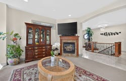 6623 S HIDDEN MILL Cv, Cottonwood Heights, UT 84121