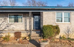 1228 Alma North ST, Alma, AR 72921