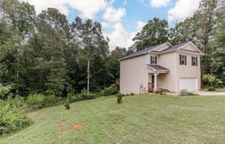 103 Three Rivers Court, Hull, GA 30646