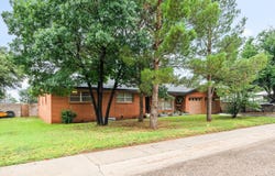2009 N 4th Street, Tahoka, TX 79373