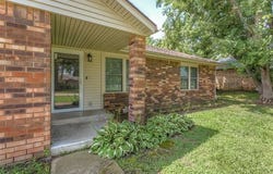 119 W 9th Place S, Claremore, OK 74017