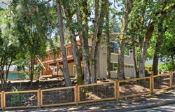 975 E 44TH Ave, Eugene, OR 97405