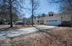 833 Wildwood Pointe Drive, New Bern, NC 28560