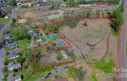 Kathleen Street, Marion, NC 28752